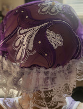Load image into Gallery viewer, Dark Purple And White